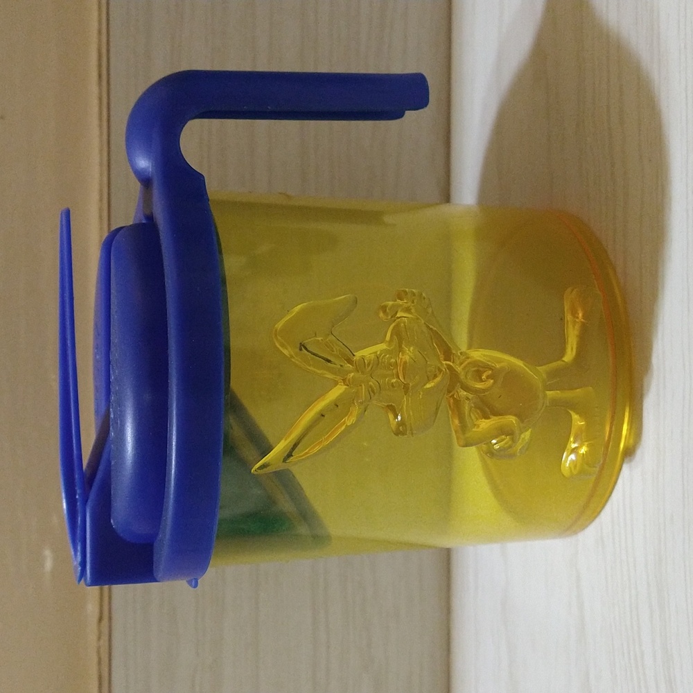 Vintage 1994 Nestle Quik Shot Dispenser Plastic Pitcher Mug